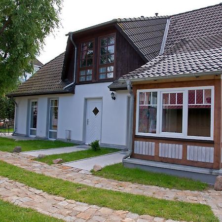 Haus Friedrich-Goehren Apartment Luaran gambar